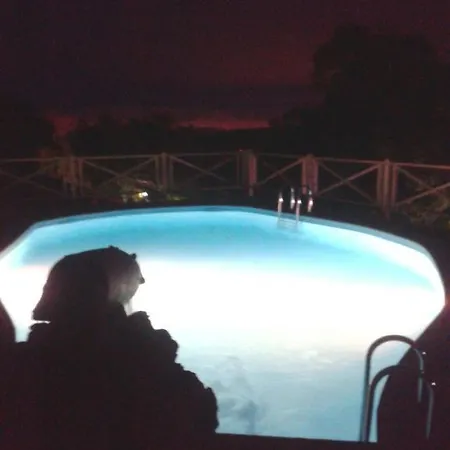 纳图拉加纳利亚度假屋